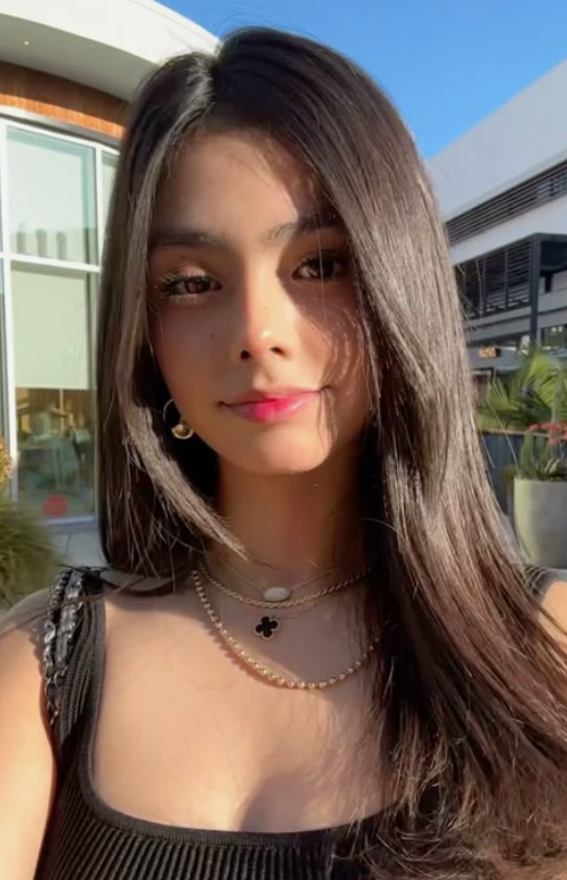 <em>Tania Contreras</em>
